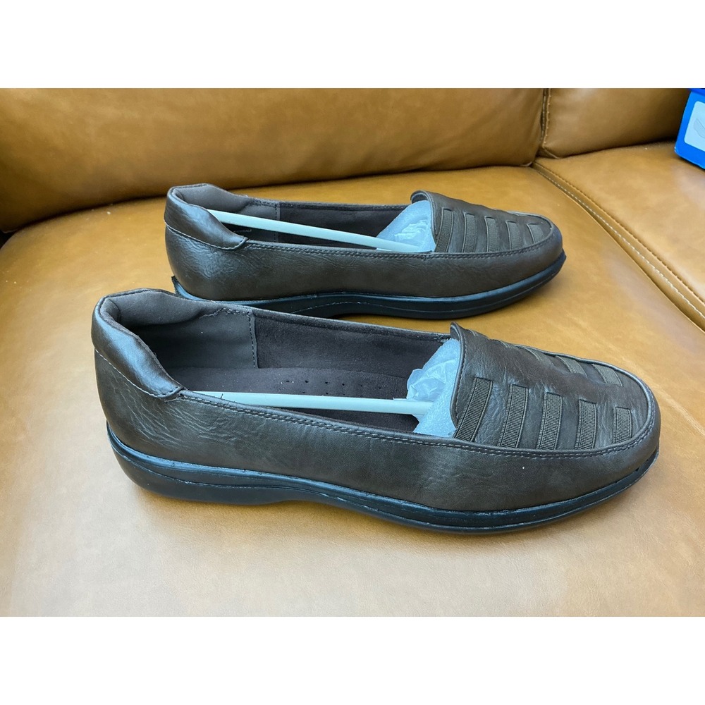 Easy Street Genesis Loafers Womens 7.5 Brown New Comfort Slip On